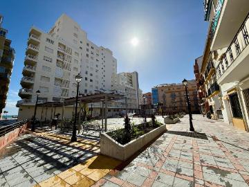 Calle Fuengirola, Sevilla, Plaza de Neptuno