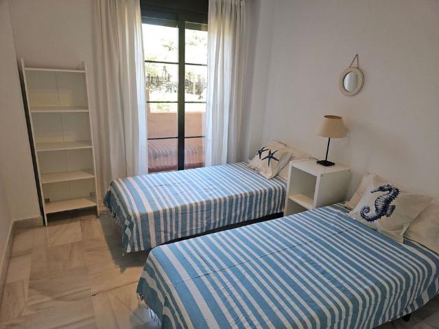 Middle Floor Apartment · Hacienda Del Sol