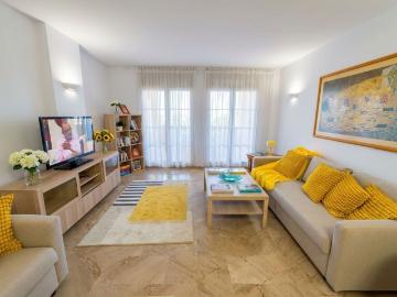 Middle Floor Apartment in Marbella