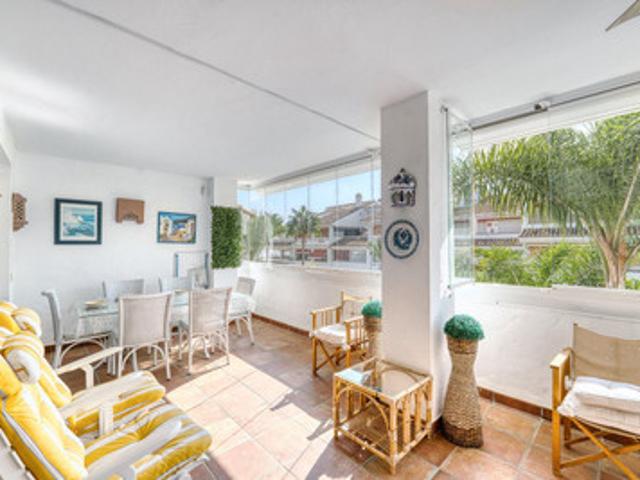 Middle Floor Apartment in Marbella