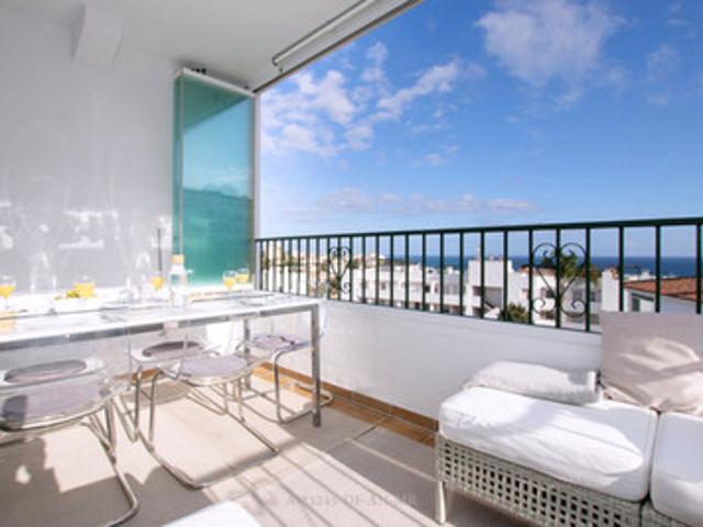 Middle Floor Apartment in Miraflores