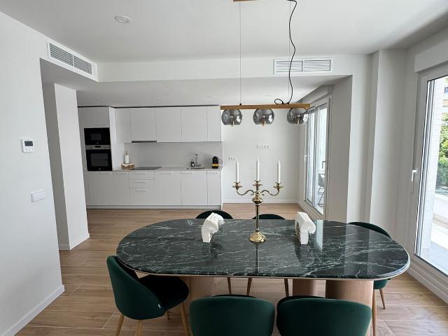 Middle Floor Apartment in Nueva Andalucía