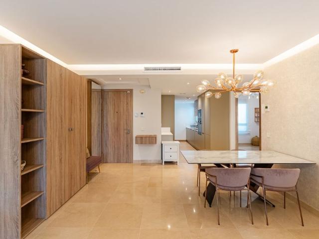 Middle Floor Apartment in Nueva Andalucía