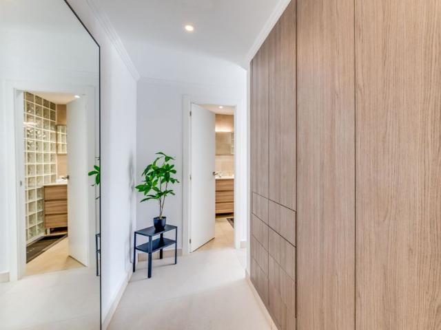 Middle Floor Apartment in Nueva Andalucía