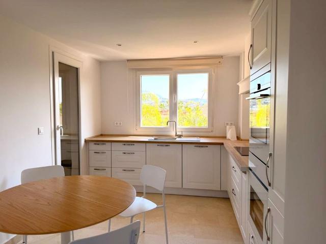 Middle Floor Apartment in Benahavís