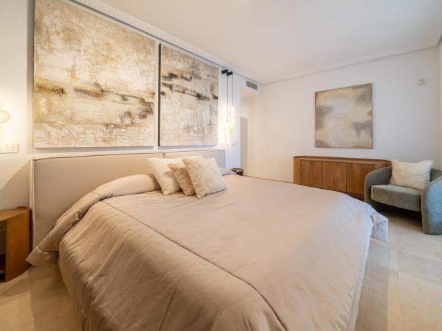 Middle Floor Apartment in Benahavís