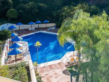 Middle Floor Apartment in Benahavís
