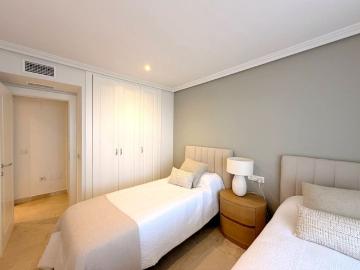 Middle Floor Apartment in Benahavís