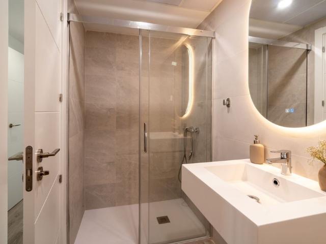 Middle Floor Apartment in Benalmadena