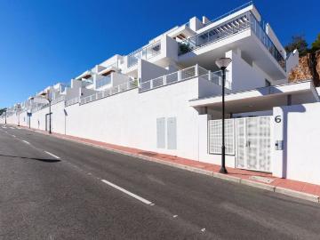 Middle Floor Apartment in Benalmadena