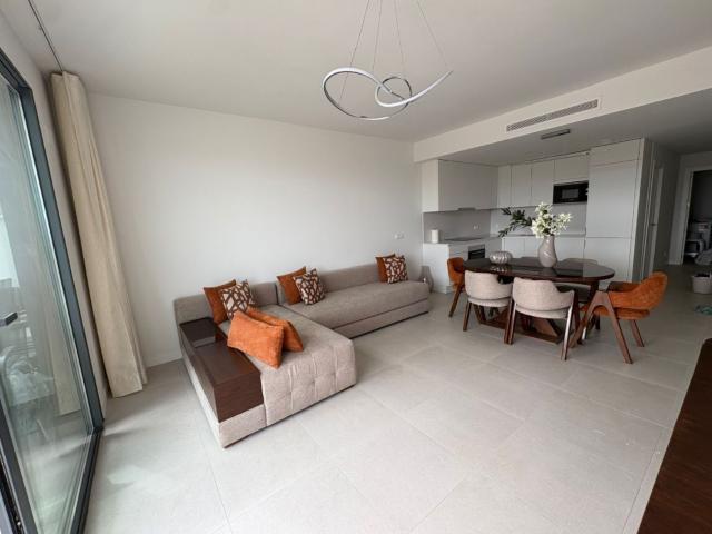 Middle Floor Apartment in Calanova Golf