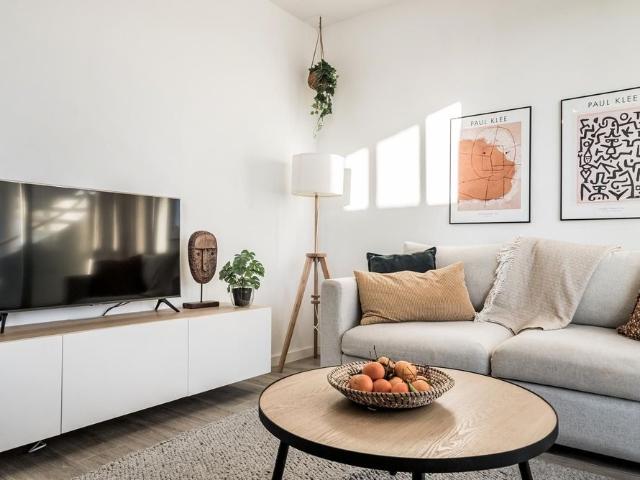 Middle Floor Apartment in Cancelada