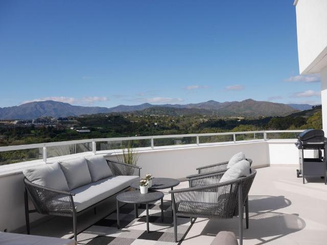 Middle Floor Apartment in Cancelada