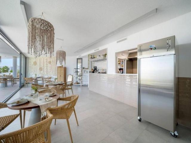 Middle Floor Apartment in Cancelada