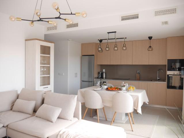 Middle Floor Apartment in Cancelada