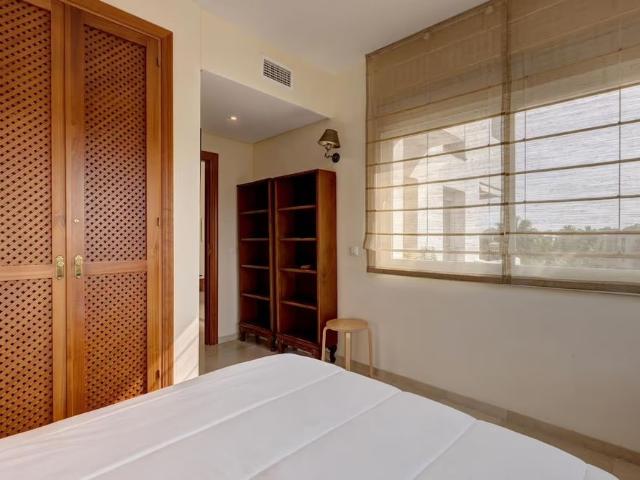 Middle Floor Apartment in Costalita