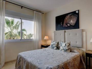 Middle Floor Apartment in Costalita