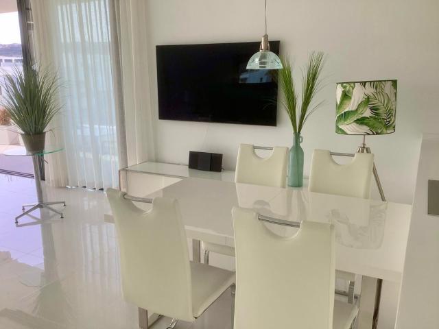 Middle Floor Apartment in Estepona