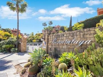 Middle Floor Apartment in Estepona