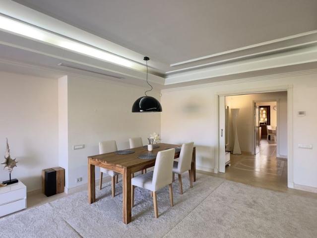 Middle Floor Apartment in Estepona