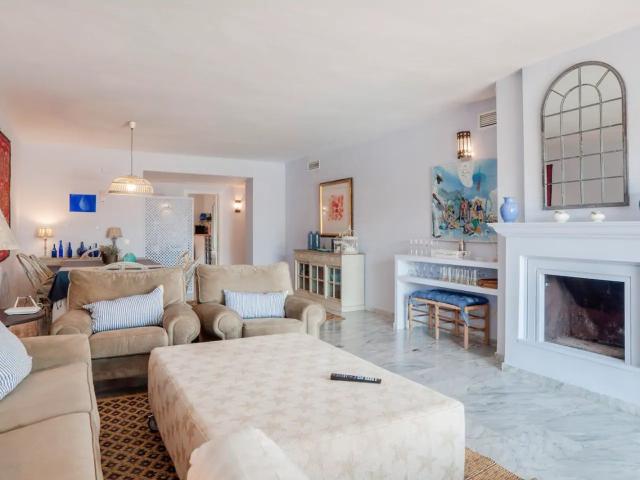 Middle Floor Apartment in Guadalmina Baja