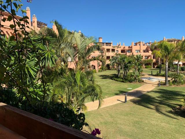 Middle Floor Apartment in Hacienda del Sol