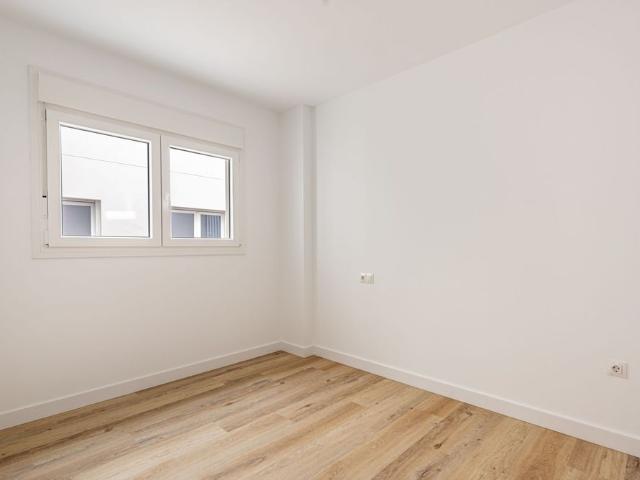 Middle Floor Apartment in La Campana