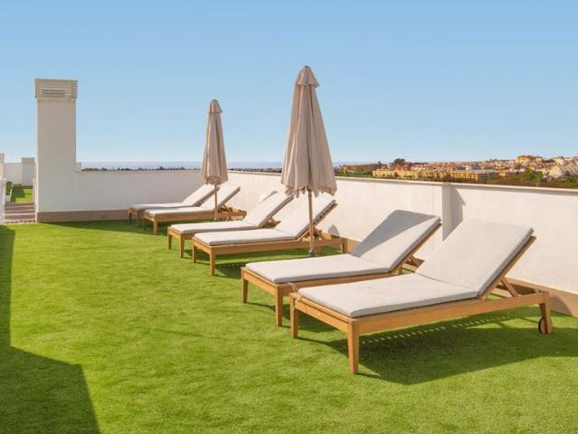 Middle Floor Apartment in La Campana