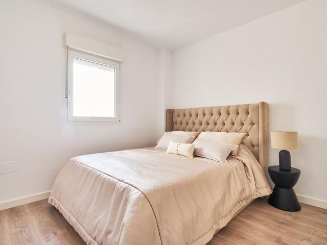 Middle Floor Apartment in La Campana
