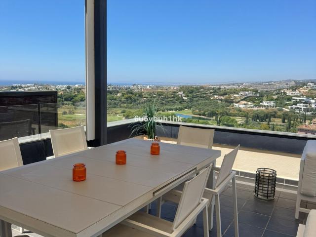 Middle Floor Apartment in Los Flamingos