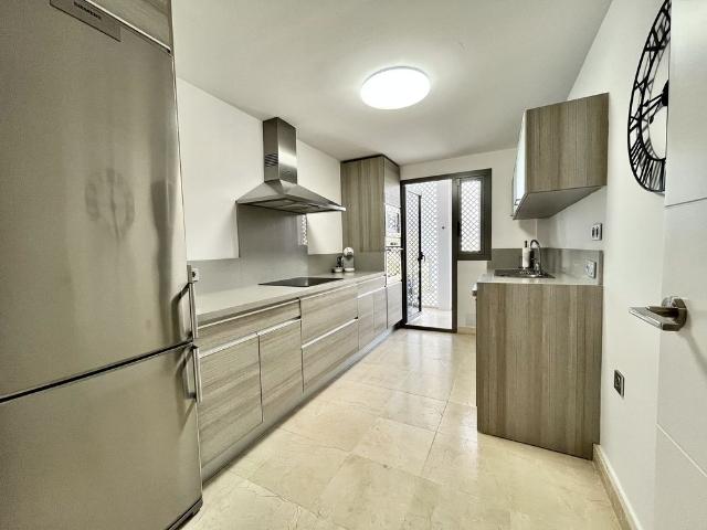 Middle Floor Apartment in Los Flamingos