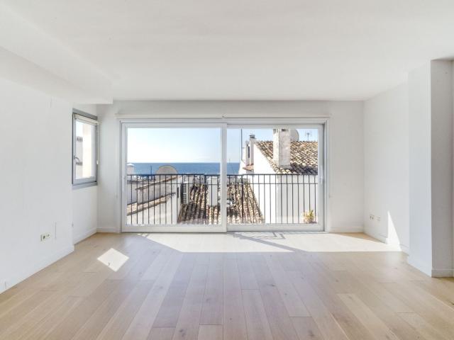 Middle Floor Apartment in Puerto Banús