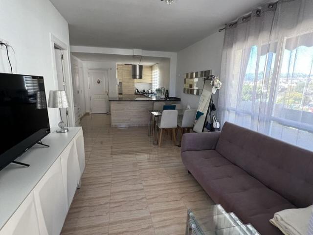 Middle Floor Apartment in Puerto Banús