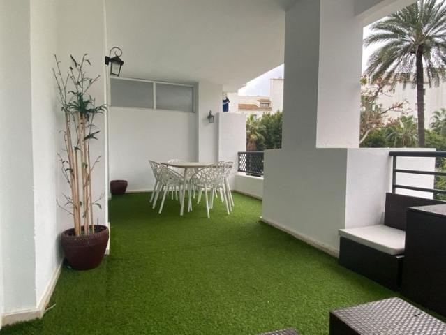 Middle Floor Apartment in Puerto Banús