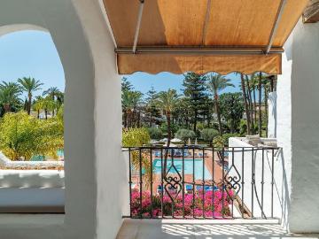 Middle Floor Apartment in Puerto Banús