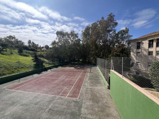Middle Floor Apartment in Parque Clavero