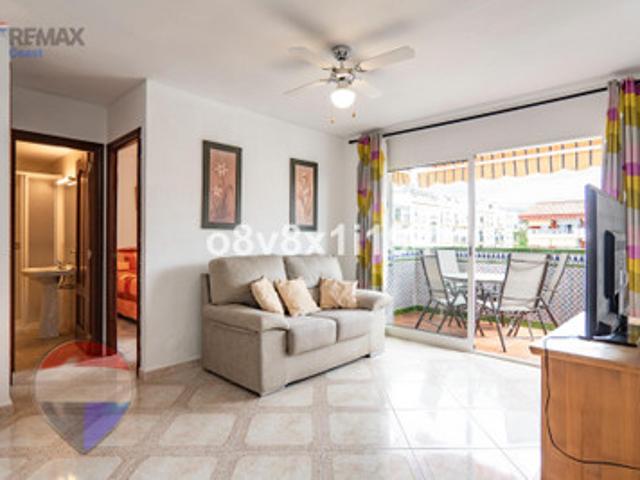 Middle Floor Apartment in Rincón de la Victoria