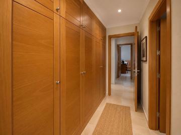 Middle Floor Apartment in Selwo