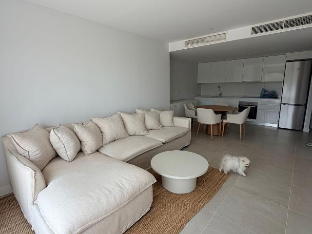 Middle Floor Apartment in Selwo