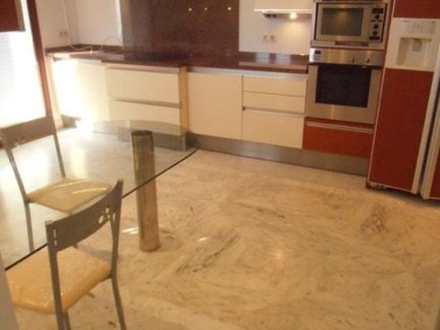 Middle Floor Apartment in Sierra Blanca