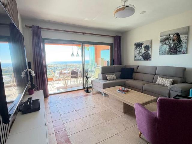 Middle Floor Apartment · Los Flamingos