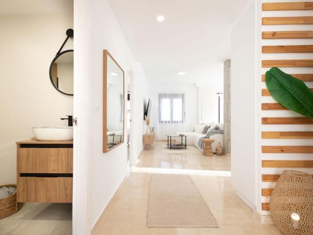 Middle Floor Apartment · Riviera Del Sol