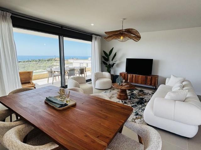 Middle Floor Apartment · Selwo