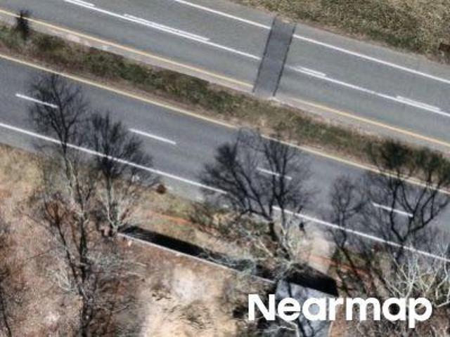 Middle Island Yaphank Rd