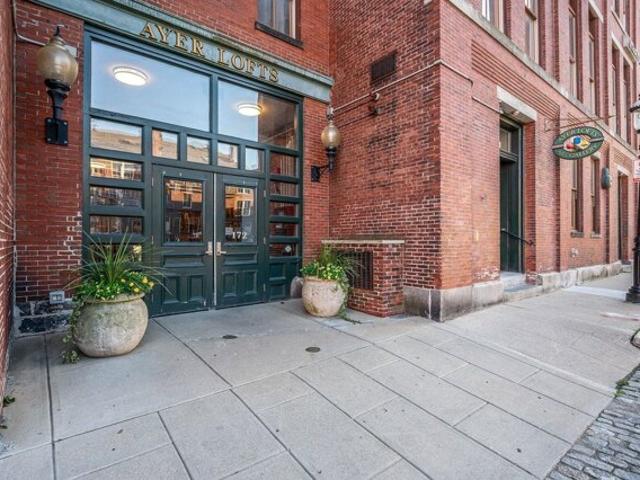 Middle St Apt,lowell, Condo For Sale