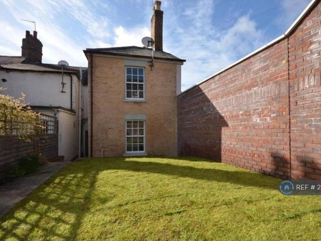 Middle St, Taunton, TA1 2 bed end of terrace house to rent £1,300 pcm £300 pw