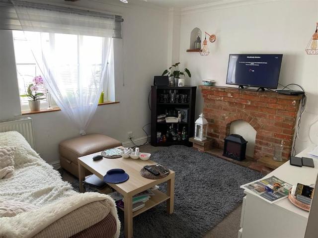 Middle Street, Watton, Thetford IP25, 1 bed flat to rent, £675 pcm | PrimeLocation