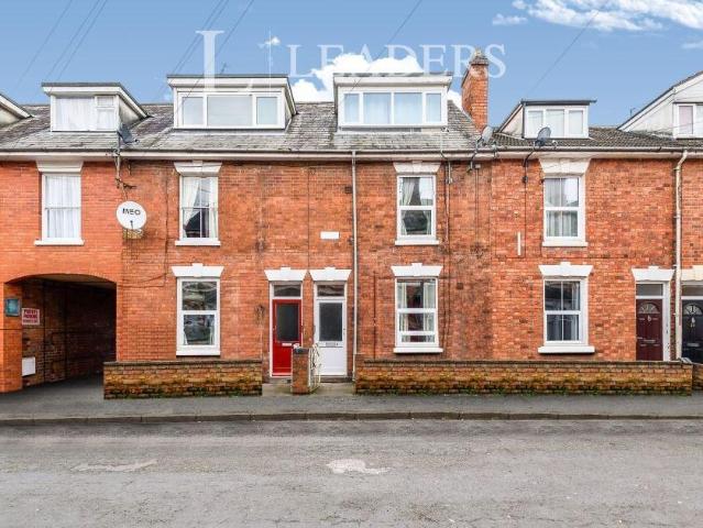 Middle Street, WR1 1 bed flat to rent £750 pcm £173 pw