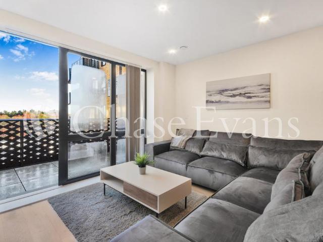 Middle Road, London, W7 3FN, United Kingdom | 2 bed apartment for rent #140543849 | Rentberry
