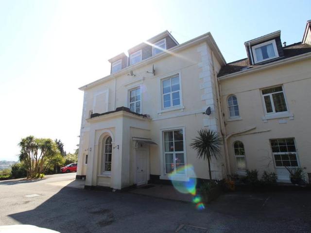 Middle Warberry Road, Torquay, TQ1 1RP 1 bed detached house to rent £650 pcm £150 pw